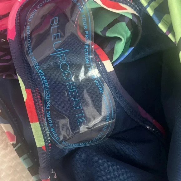 BLEU ROD BEATTIE KORE UNDERWIRE CROSS BACK BIKINI TOP AND BOTTOM - Picture 8 of 10